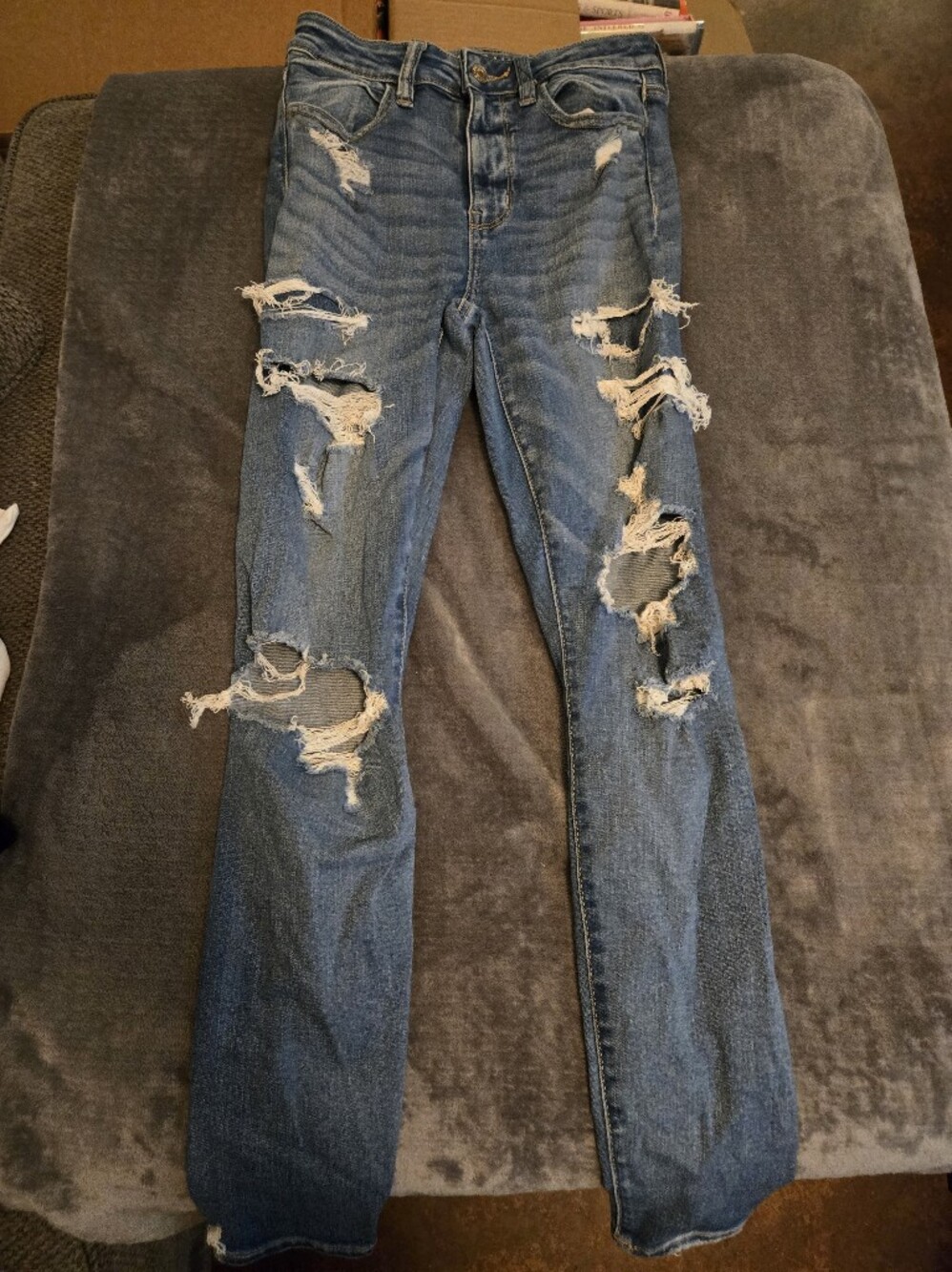 American Eagle Light Blue Denim Jeans
